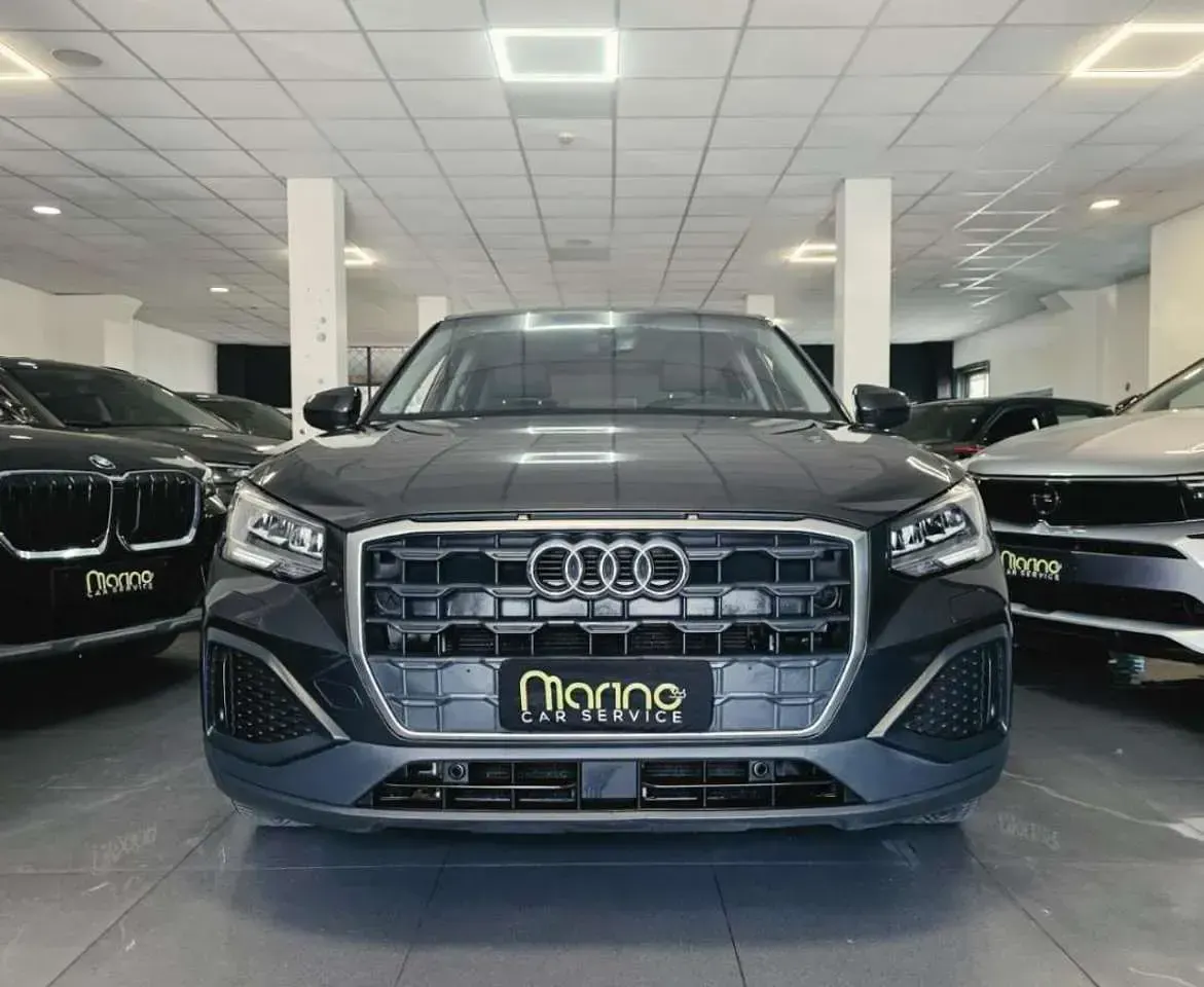 Usata Audi Q2 Admired 116 CV (85 kW) 2021 Grigio SUV