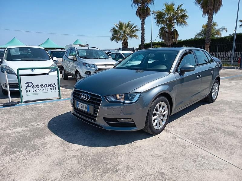 Usata Audi A3 Ambiente 105 CV (77 kW) 2013 Grigio Berlina