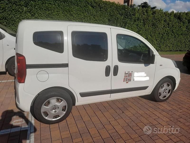 Usata Fiat Qubo Easy 80 CV (58 kW) 2017 Bianco Monovolume
