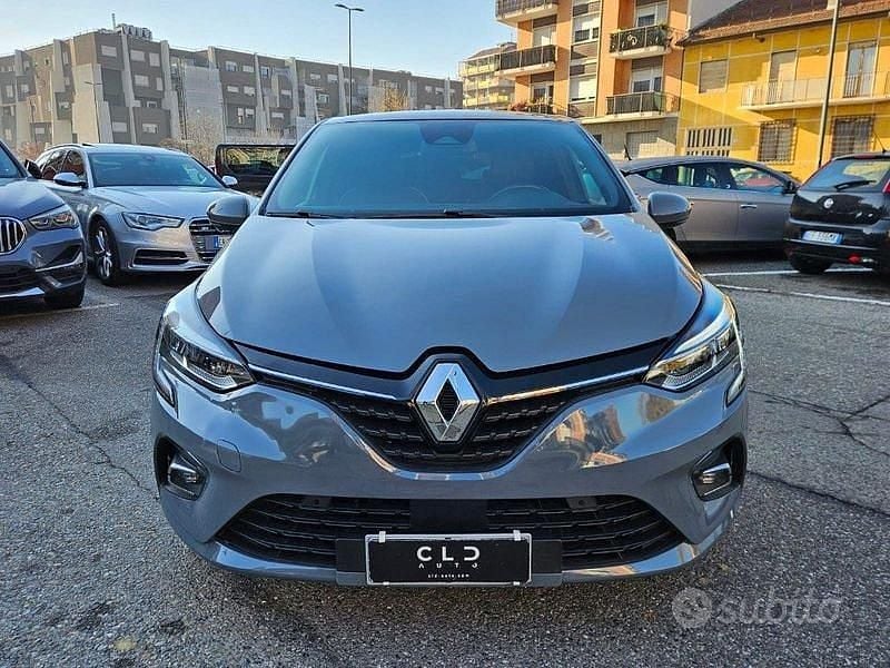 Usata Renault Clio IV 86 CV (63 kW) 2019 Grigio scuro Berlina