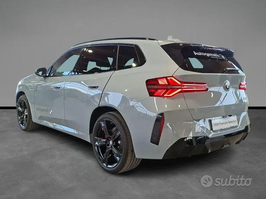 Usata BMW X3 M Sport 197 CV (144 kW) 2026 Grigio / metallizzato SUV