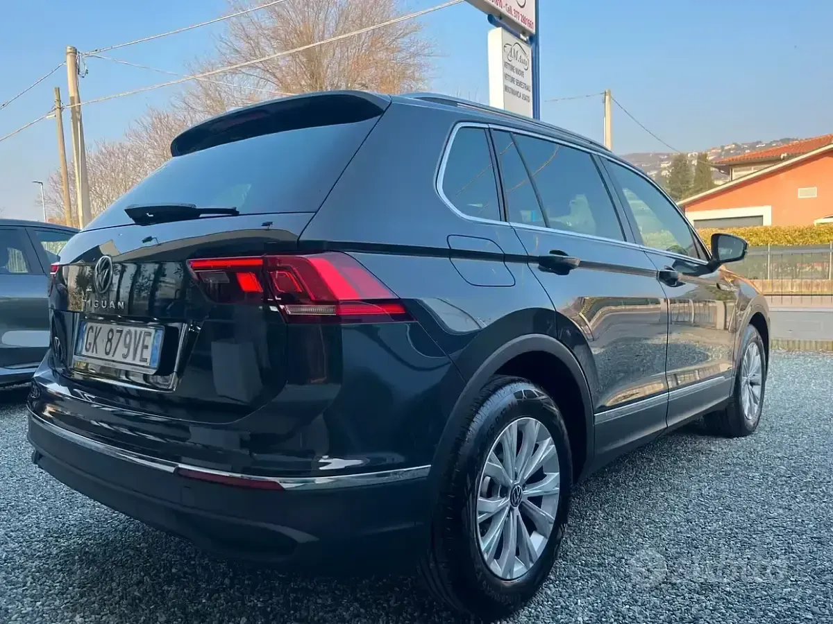 Usata VW Tiguan 150 CV (110 kW) 2022 Grigio SUV