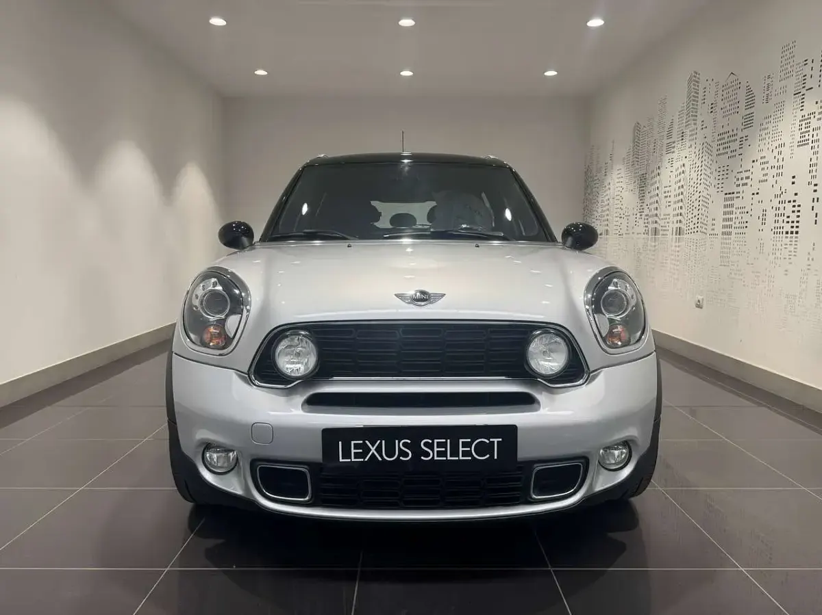Usata Mini Cooper S Countryman 184 CV (135 kW) 2014 Agento metallizzato SUV