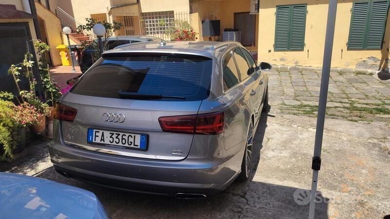 Usata Audi A6 140 CV (102 kW) 2015 Grigio Station wagon