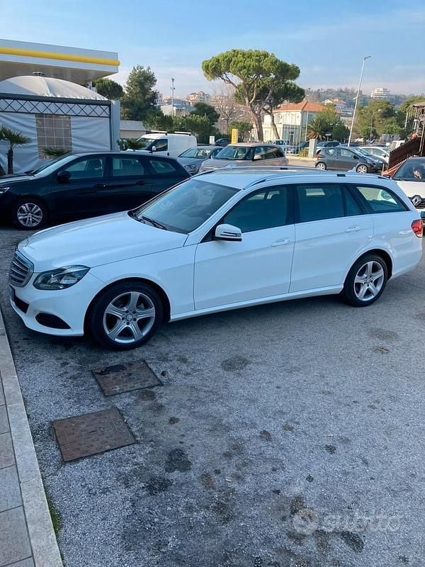 Usata Mercedes E220 2014 Bianco Berlina