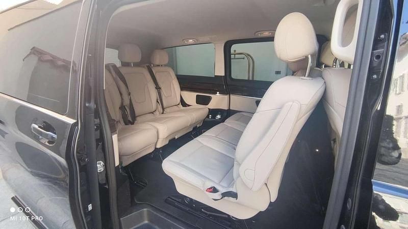 Usata Mercedes V250 AMG 190 CV (139 kW) 2023 Monovolume