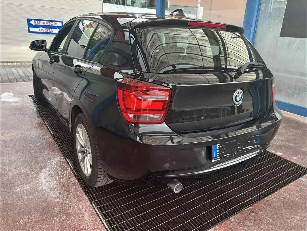 Usata BMW 118 Comfort Edition 143 CV (105 kW) 2013 Nero Utilitaria