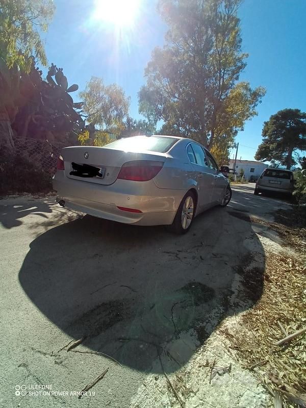 Usata BMW 530 218 CV (160 kW) 2005 Grigio Berlina