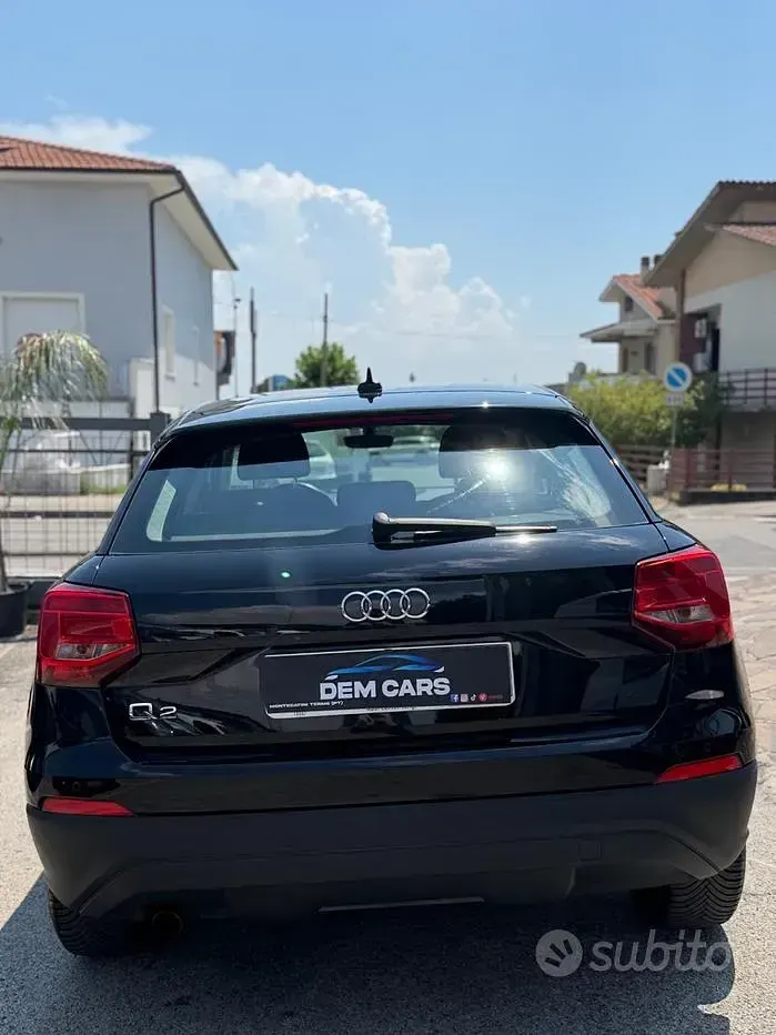 Usata Audi Q2 116 CV (85 kW) 2019 Nero SUV