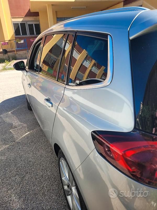 Usata Opel Zafira Tourer 120 CV (88 kW) 2016 Grigio Monovolume