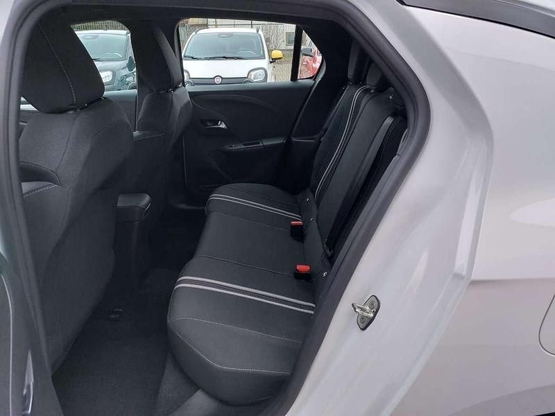 Usata Opel Corsa 101 CV (74 kW) 2025 Bianco Berlina