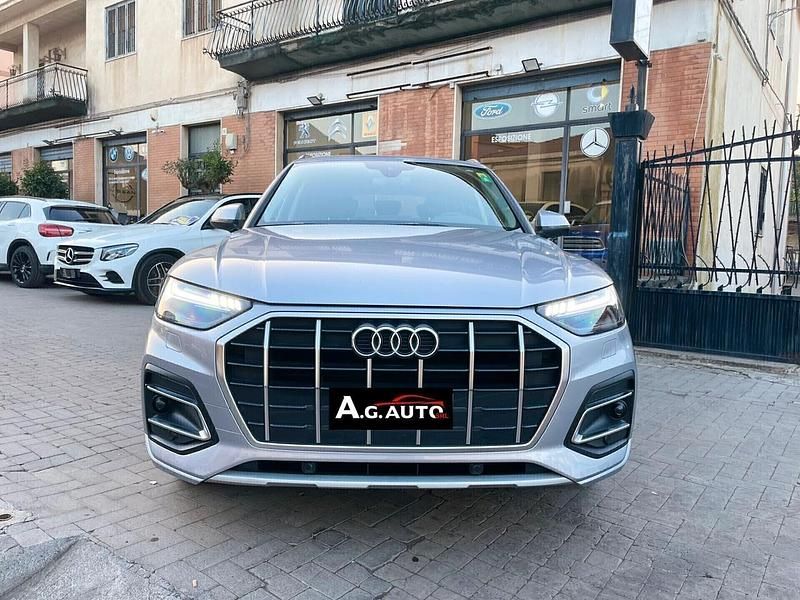Usata Audi Q5 Advanced 163 CV (119 kW) 2023 Argento SUV