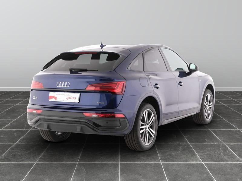 Usata Audi Q5 Sportback S-line plus 299 CV (219 kW) 2024 Grigio SUV