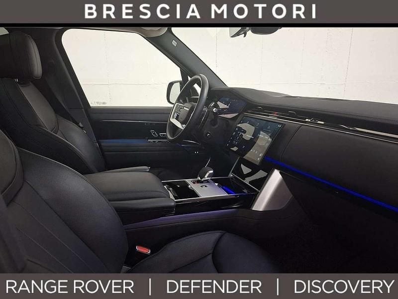 Usata Land Rover Range Rover HSE 249 CV (183 kW) 2024 Ostuni pearl white SUV