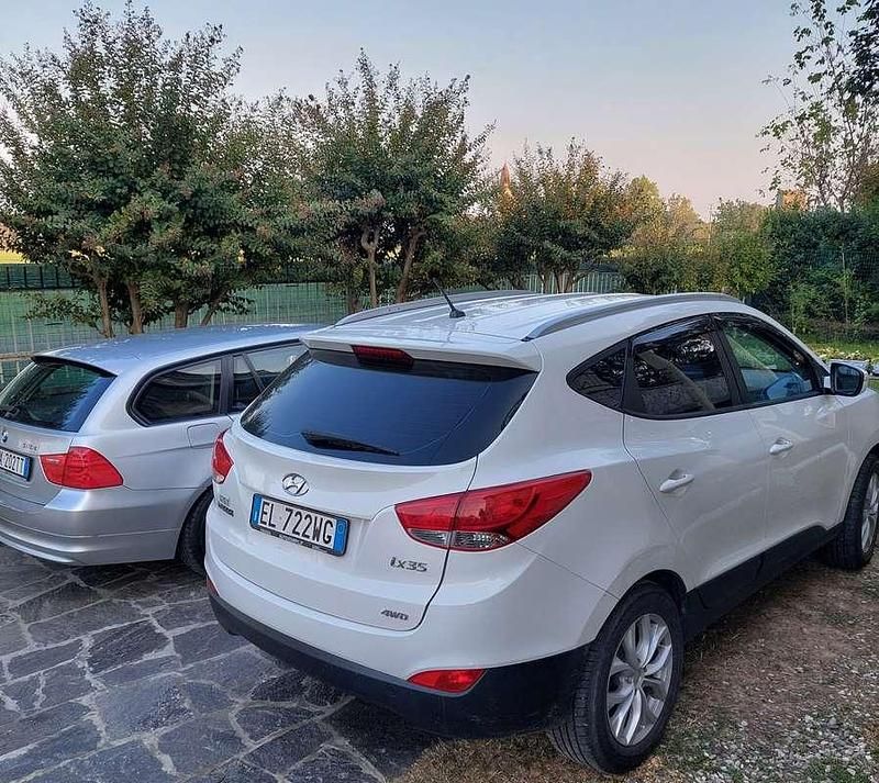 Usata Hyundai ix35 Comfort 163 CV (119 kW) 2012 Bianco SUV