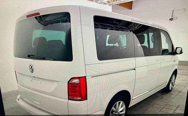 Usata VW Multivan Generation Six 204 CV (150 kW) 2017 Bianco Furgone