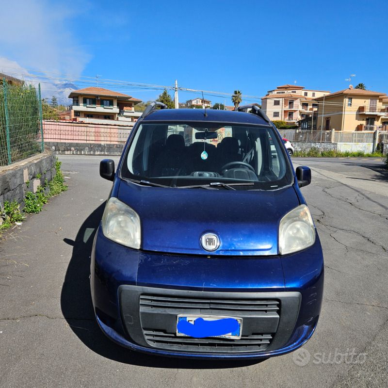 Blu Usata 2012 Fiat Qubo Trekking Monovolume | 4000 € (Ottimo prezzo) - Immagine 1/4