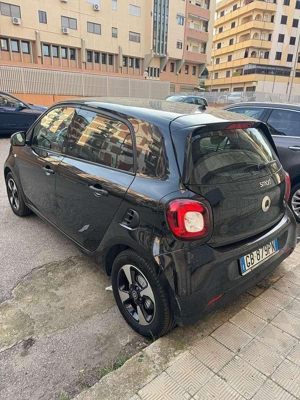 Usata Smart ForFour Electric Drive Passion 41 kW (56 CV) 2020 Other Utilitaria