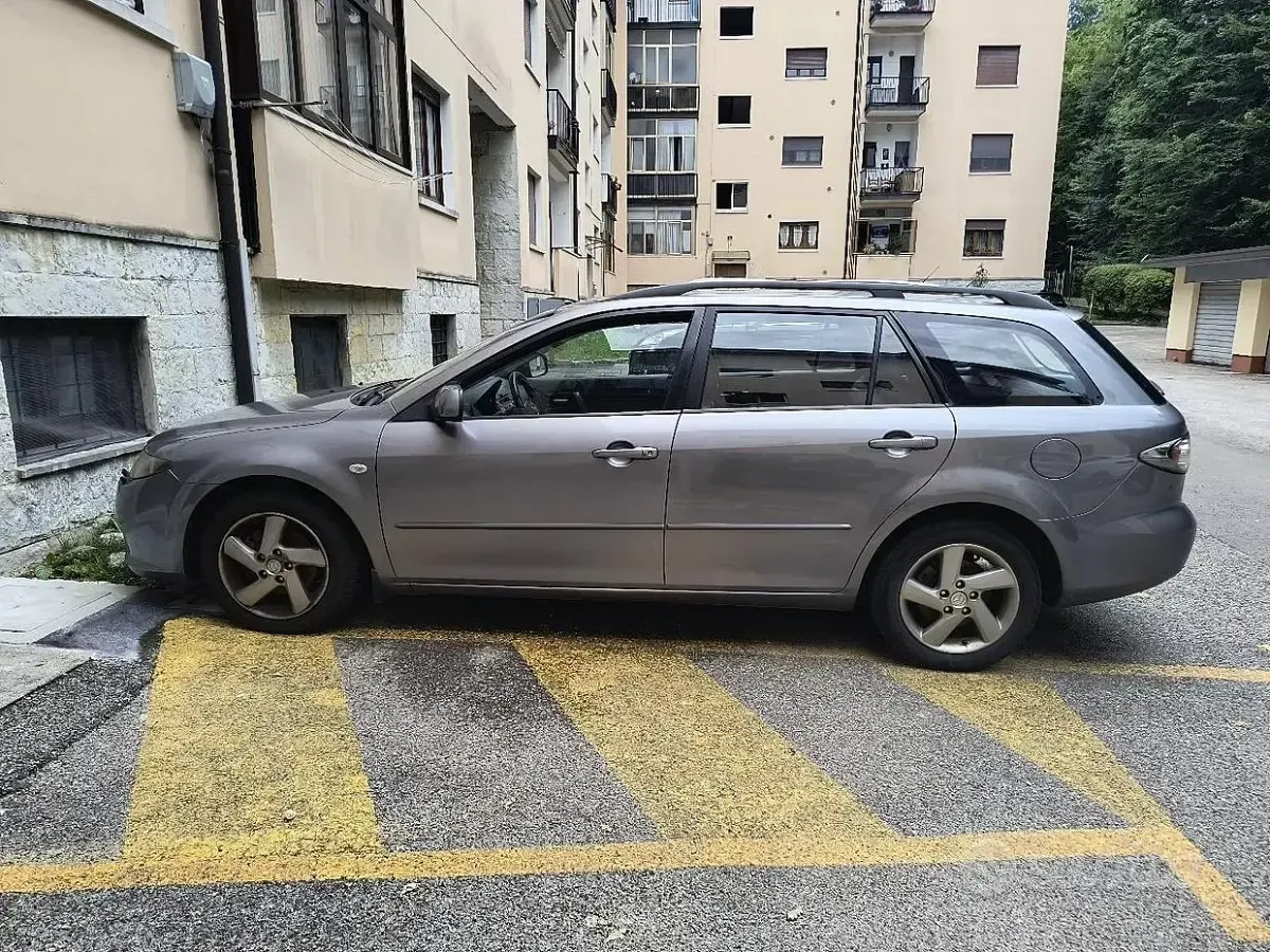 Usata Mazda 6 143 CV (105 kW) 2007 Grigio Station wagon