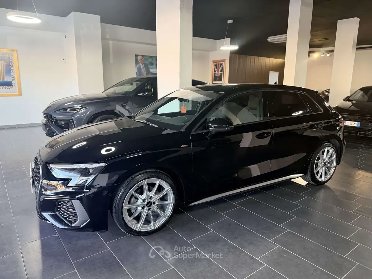 Usata Audi A3 S-Line 150 CV (110 kW) 2023 Other Berlina