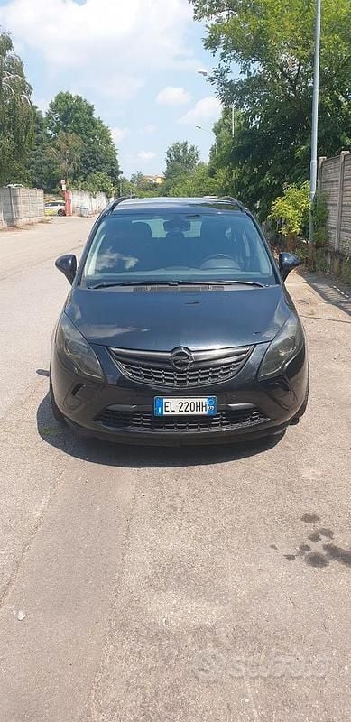 Usata Opel Zafira OPC 200 CV (147 kW) 2012 Nero Monovolume