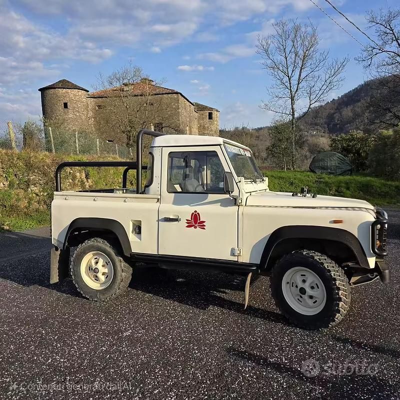 Usata Land Rover Defender 86 CV (63 kW) 1987 SUV