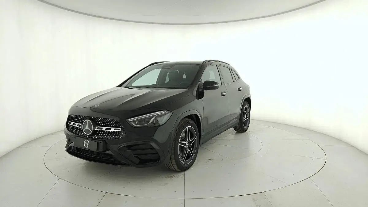 Usata Mercedes GLA200 150 CV (110 kW) 2026 SUV