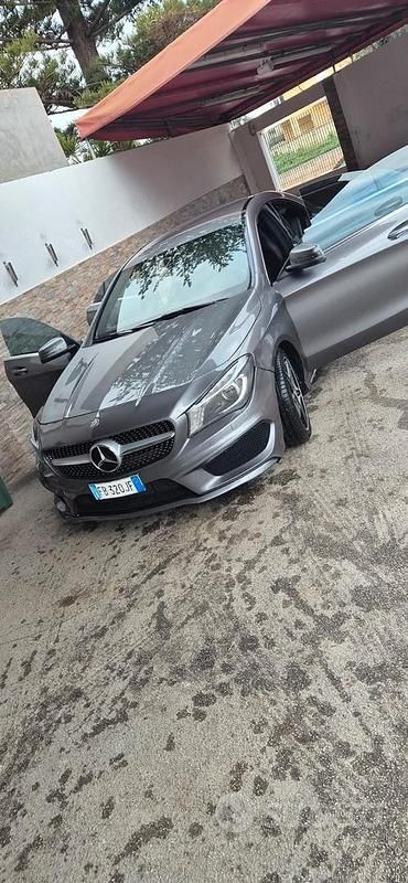 Usata Mercedes CLA220 AMG 178 CV (130 kW) 2015 Berlina