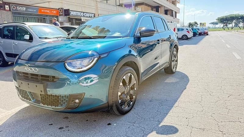 Usata Fiat 600 La Prima 101 CV (74 kW) 2025 Verde SUV