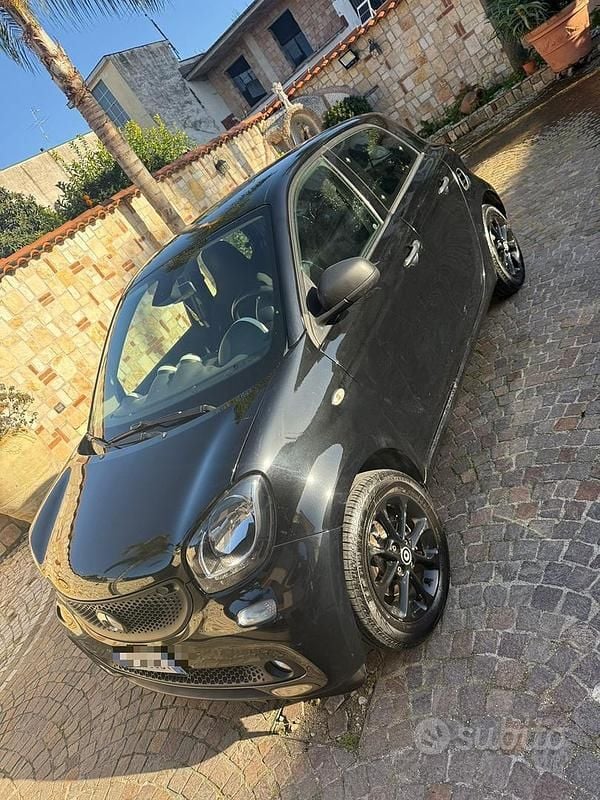 Usata Smart ForFour Prime 2018 Utilitaria