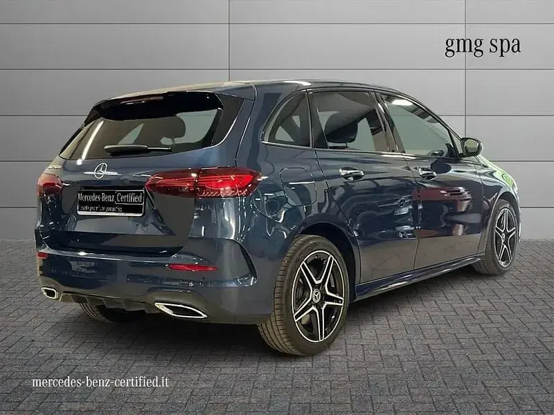 Usata Mercedes B250e Advanced Plus 218 CV (160 kW) 2025 Blu Monovolume