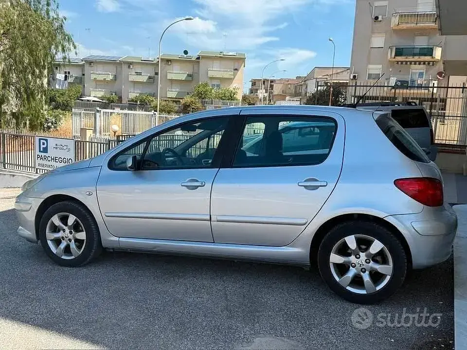 Usata Peugeot 307 90 CV (66 kW) 2007 Grigio Berlina