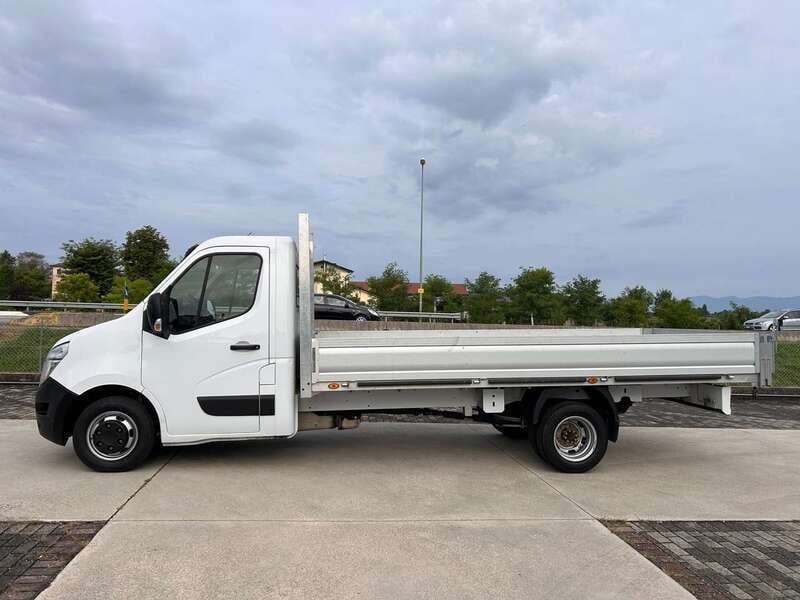 Usata Nissan NV400 163 CV (119 kW) 2019 Bianco Furgone