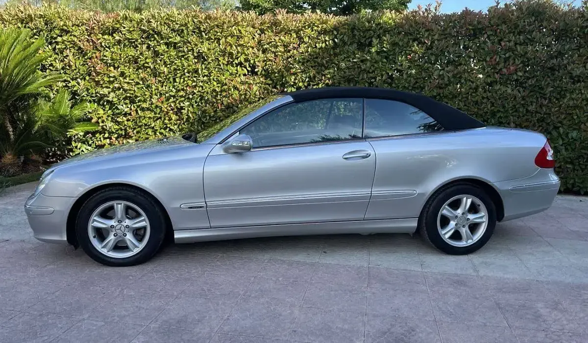 Usata Mercedes CLK200 Avantgarde 163 CV (119 kW) 2003 Argento Cabrio
