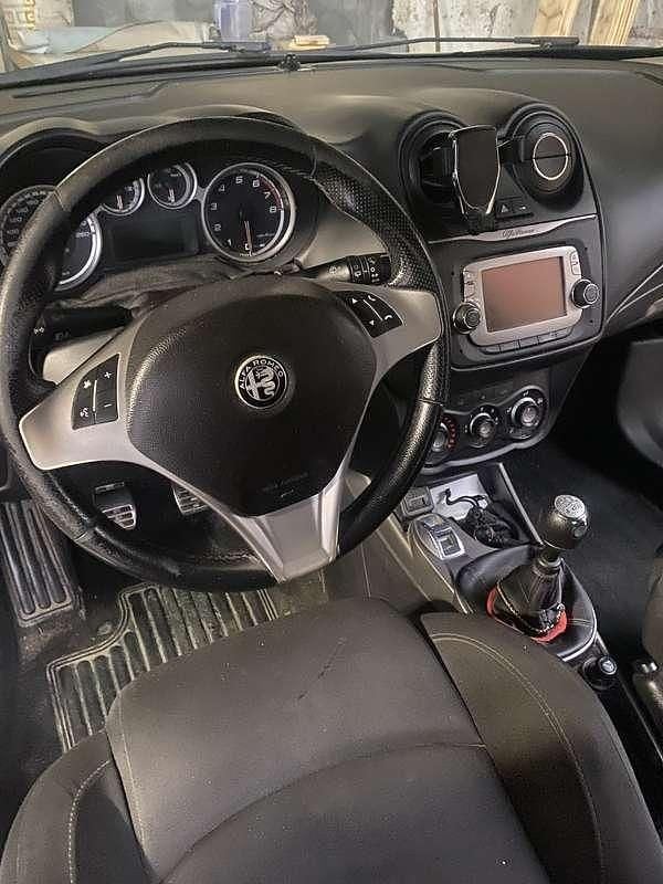 Usata 2015 Alfa Romeo MiTo Progression Due volumi | 5000 € (Super prezzo) - Immagine 1/4