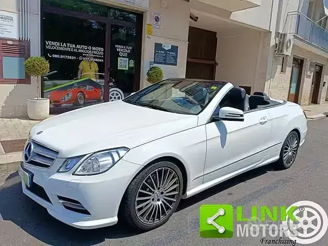 Usata Mercedes E220 170 CV (125 kW) 2013 Cabrio