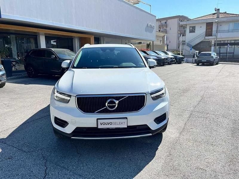 Usata Volvo XC40 Core 129 CV (94 kW) 2022 Bianco SUV