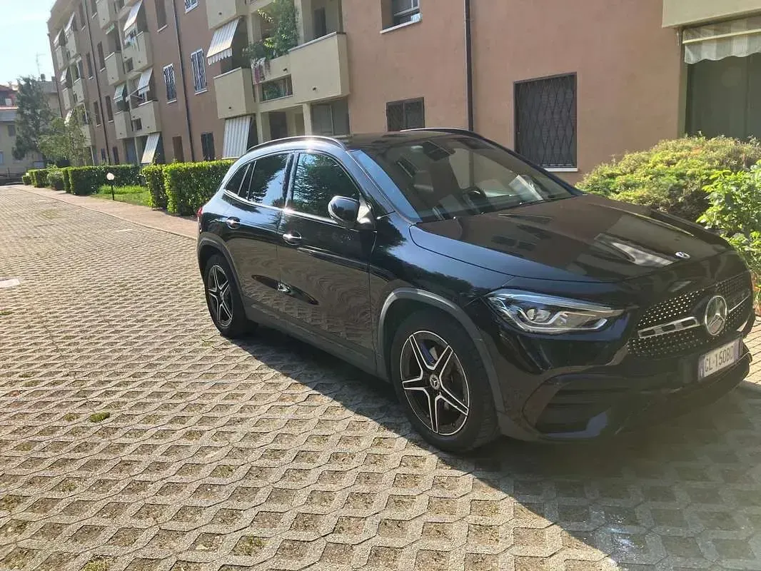 Usata Mercedes GLA200 Premium 150 CV (110 kW) 2022 SUV
