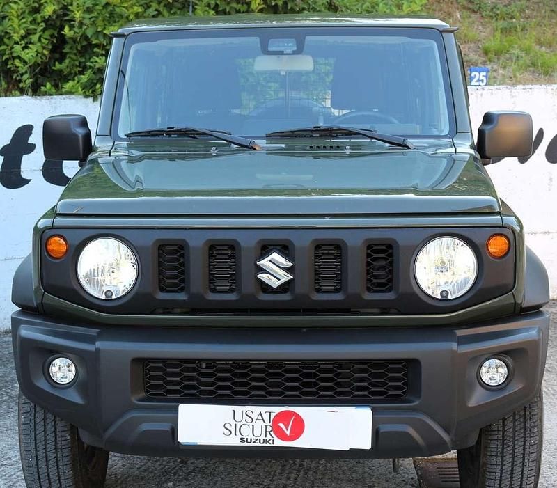 Usata Suzuki Jimny 105 CV (77 kW) 2021 Verde amazzonia SUV