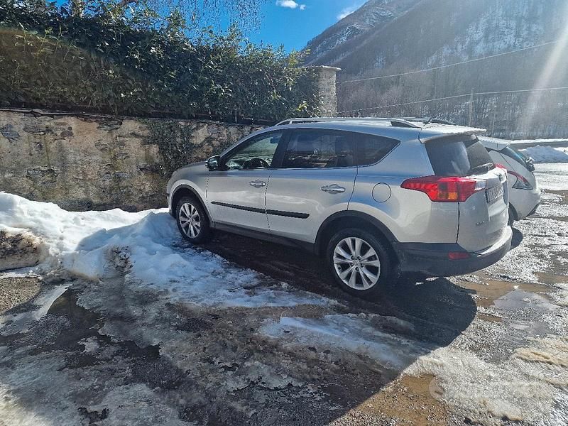 Usata Toyota RAV4 Style 150 CV (110 kW) 2013 SUV