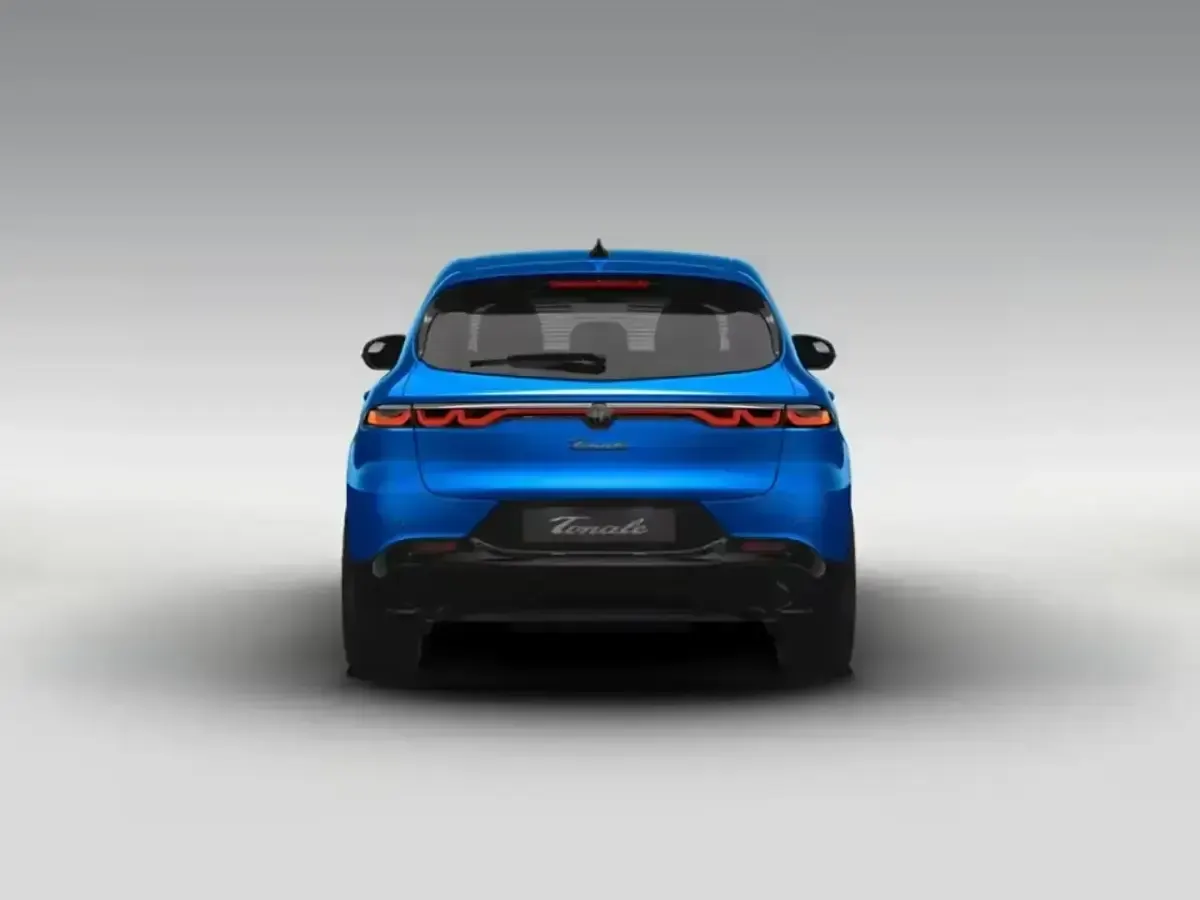 Usata Alfa Romeo Tonale Ti 175 CV (128 kW) 1970 Blu SUV