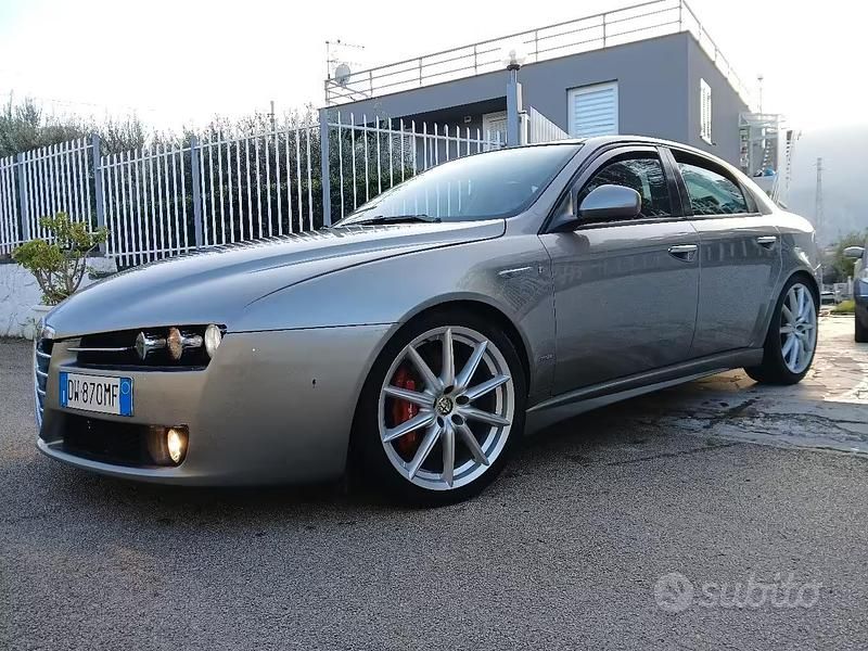 Usata Alfa Romeo 159 Turismo 200 CV (147 kW) 2009 Grigio Berlina