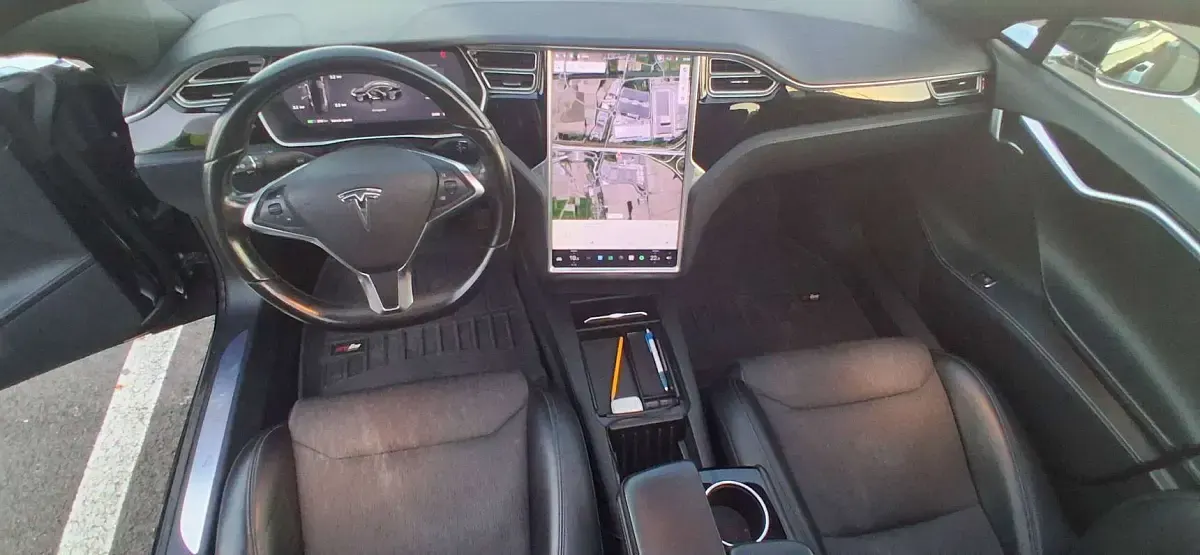 Usata Tesla Model S 313 kW (426 CV) 2018 Nero Utilitaria