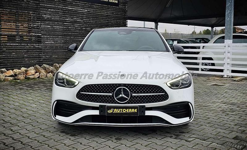 Usata Mercedes C300e Premium 265 CV (194 kW) 2021 Bianco Berlina