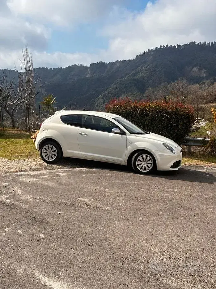 Usata Alfa Romeo MiTo 90 CV (66 kW) 2018 Bianco Utilitaria