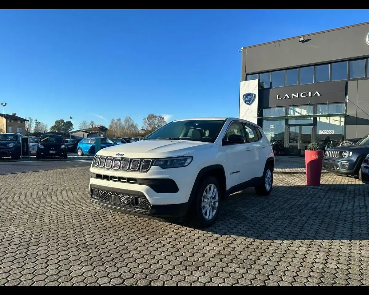 Usata Jeep Compass Longitude 130 CV (95 kW) 2024 Bianco SUV