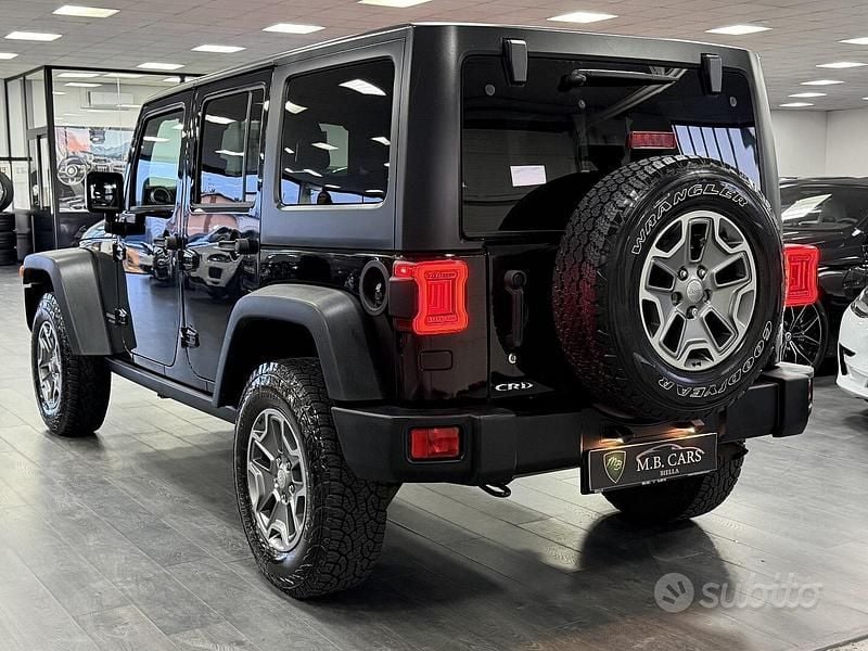 Usata Jeep Wrangler Unlimited Rubicon 200 CV (147 kW) 2015 Nero SUV