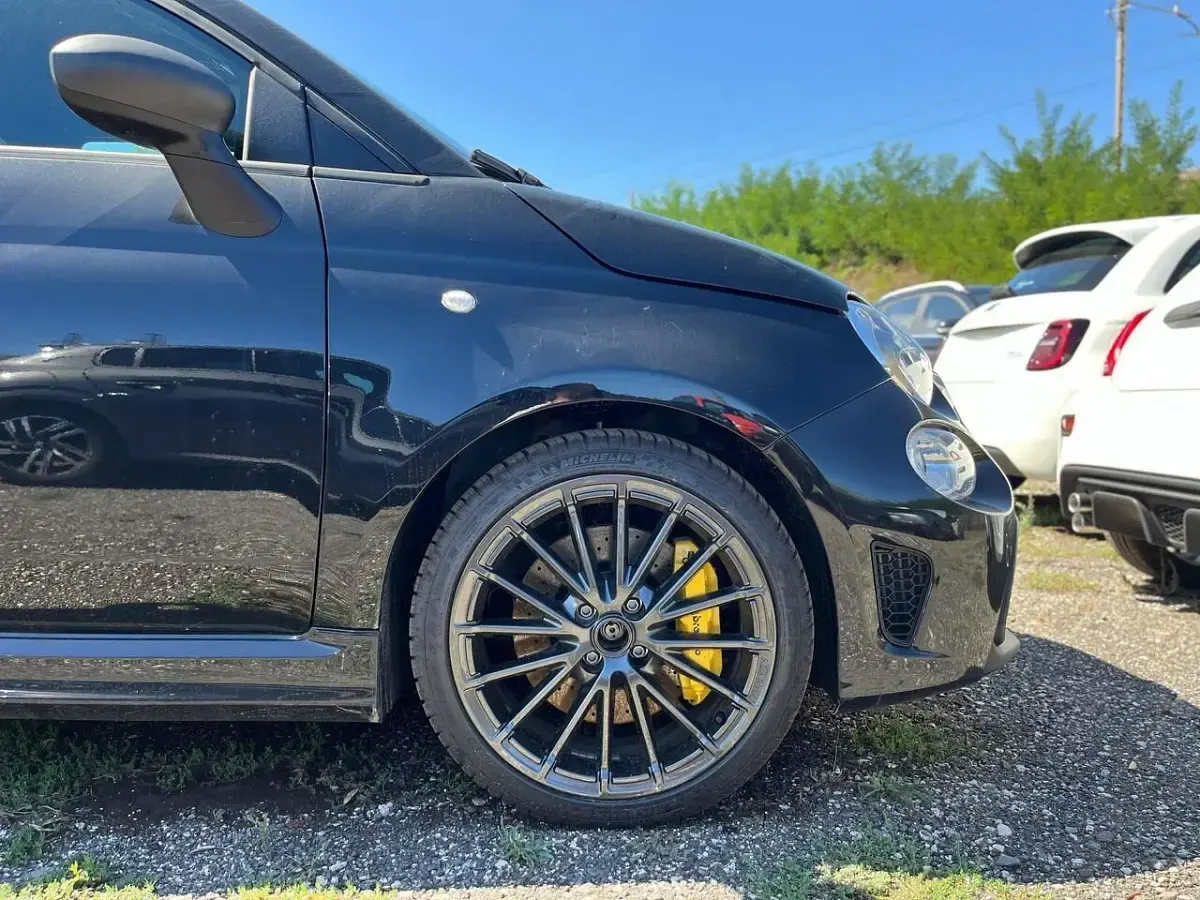 Usata Abarth 595 165 CV (121 kW) 2023 Nero