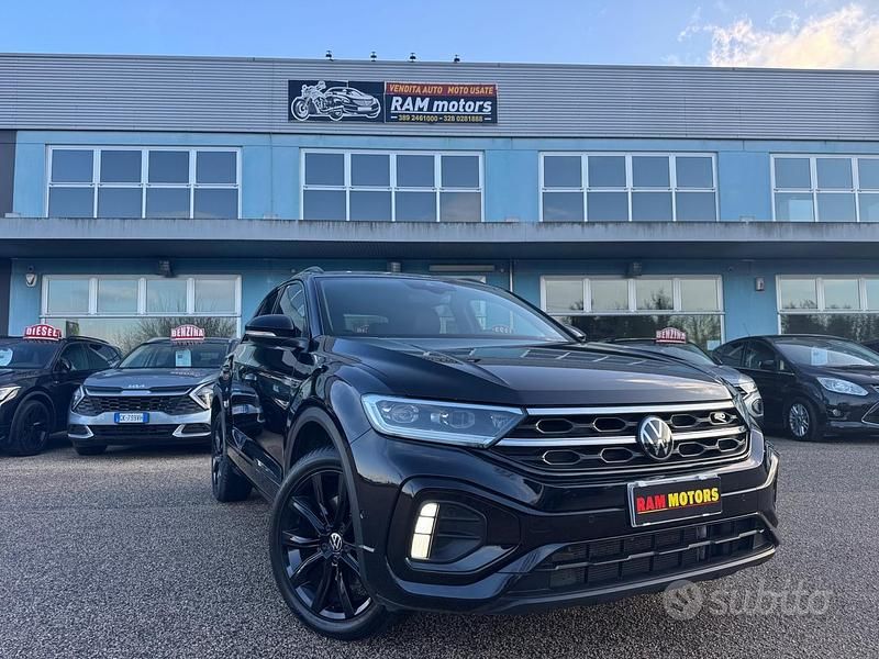 Usata VW T-Roc R-line 150 CV (110 kW) 2023 Nero SUV