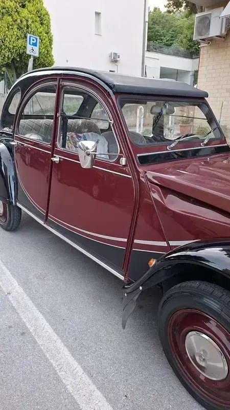 Usata Citroën 2CV Charleston 29 CV (21 kW) 1982 Rosso Berlina